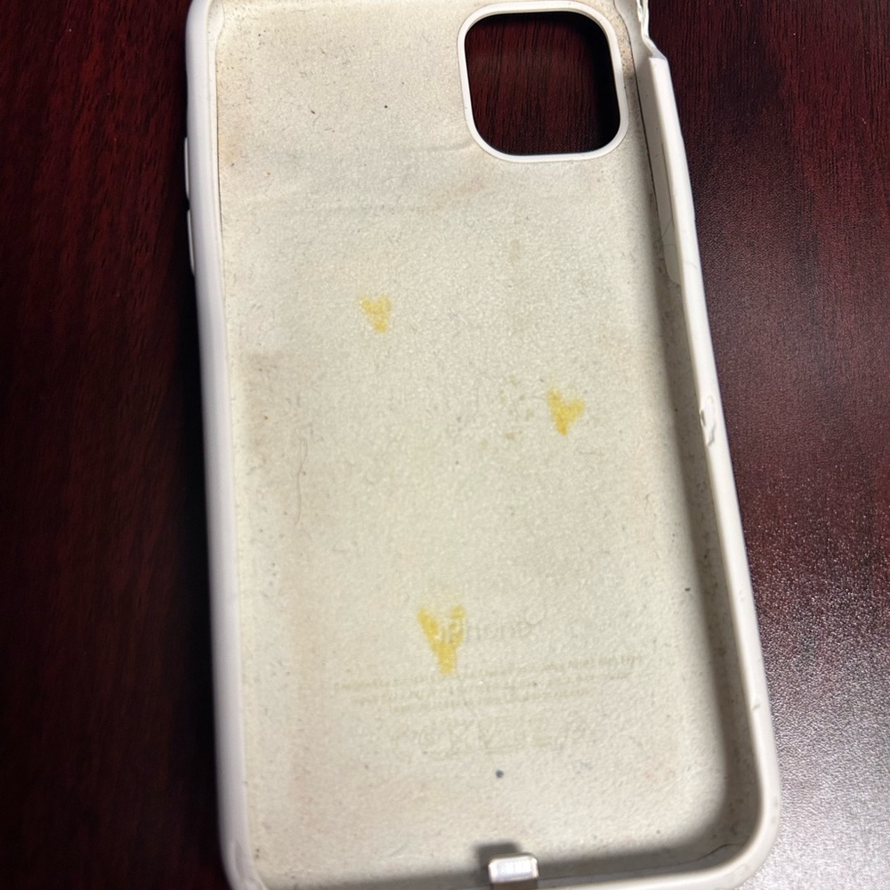Apple iPhone 11 battery charging case